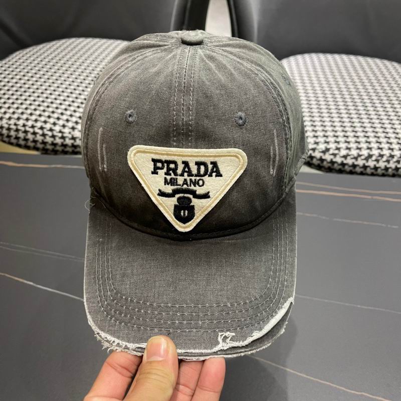 Prada cap (51)